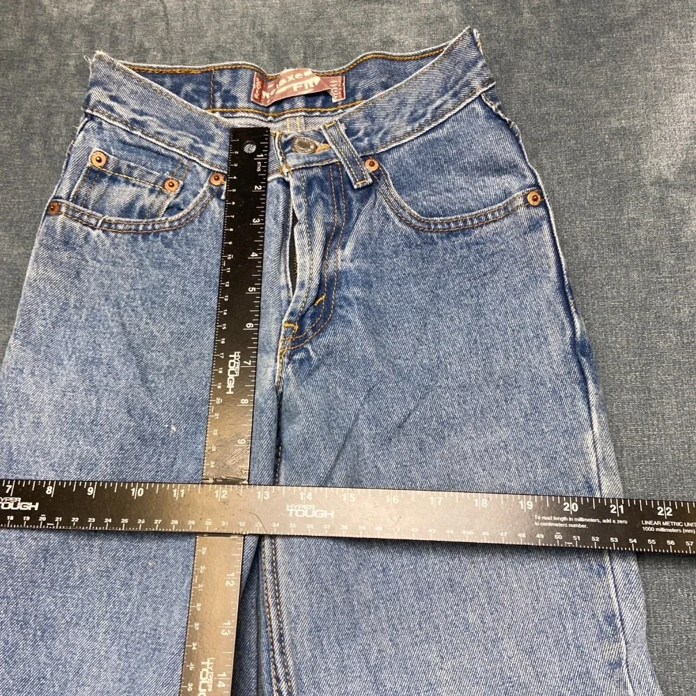 Vintage Levi's 550 Jeans Boys 10 Slim Fit 23x25 Blue Denim Cotton Straight Leg
